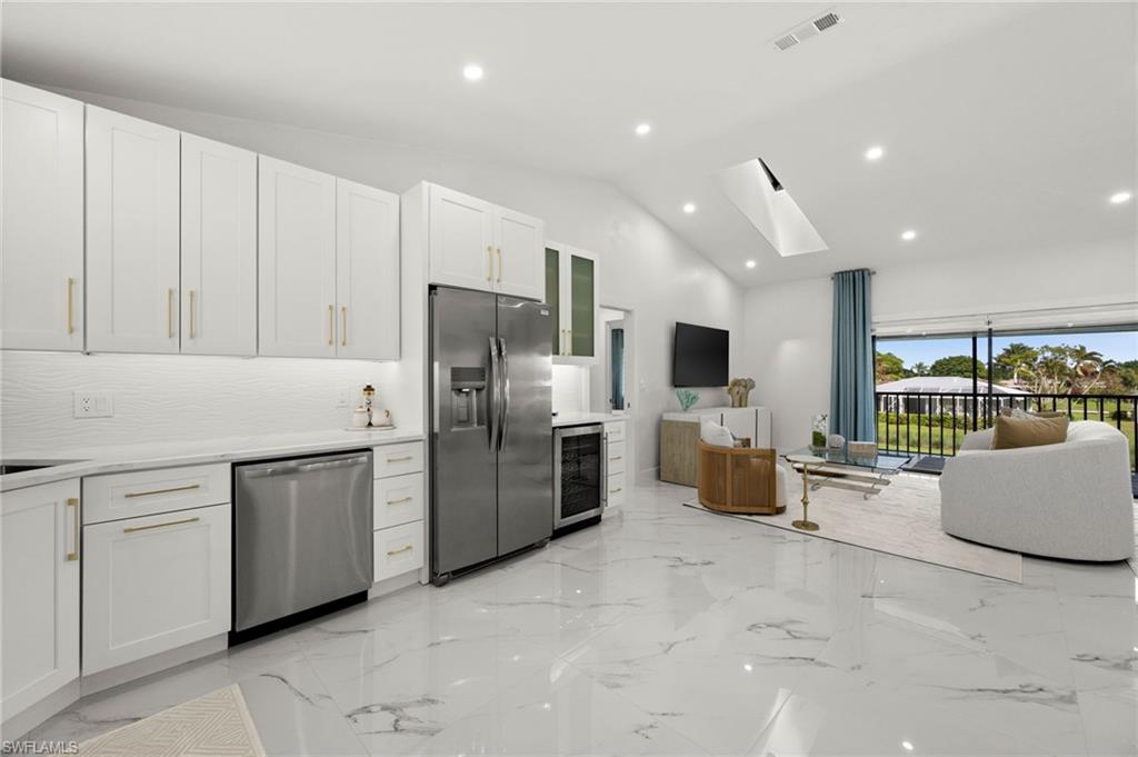 FAIRWAY OAKS - Residential