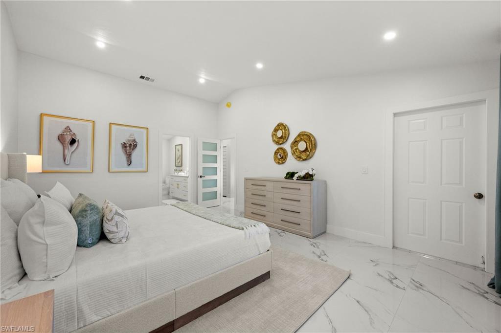 FAIRWAY OAKS - Residential