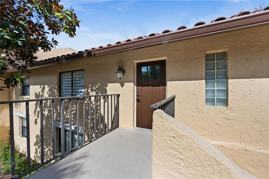 FAIRWAY OAKS - Residential