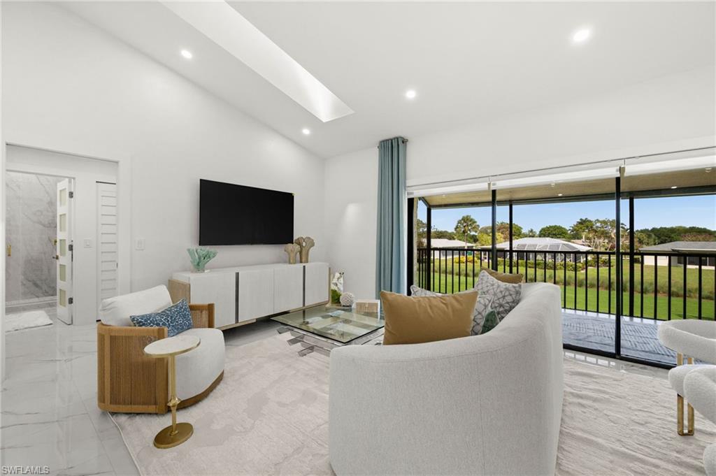 FAIRWAY OAKS - Residential