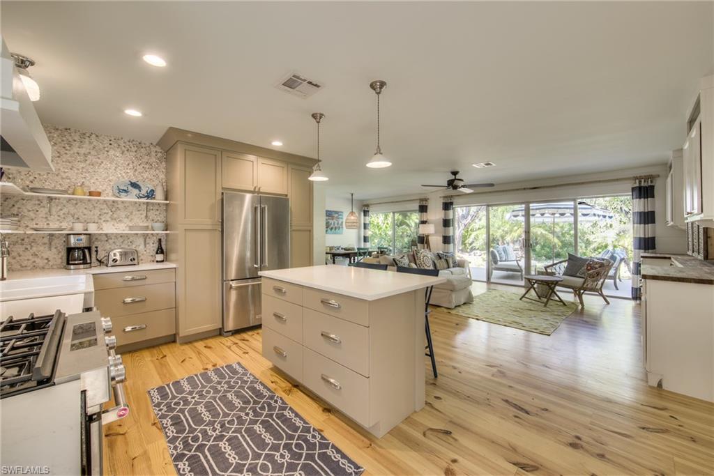 SANIBEL ESTATES - Residential