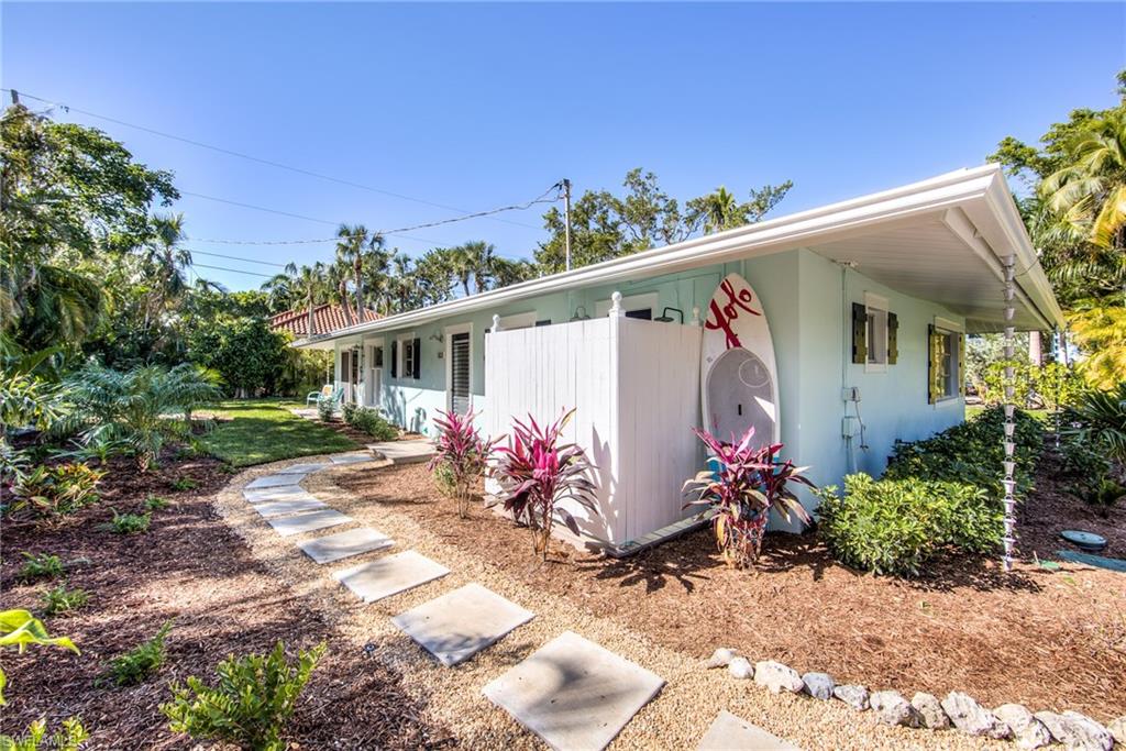 SANIBEL ESTATES - Residential