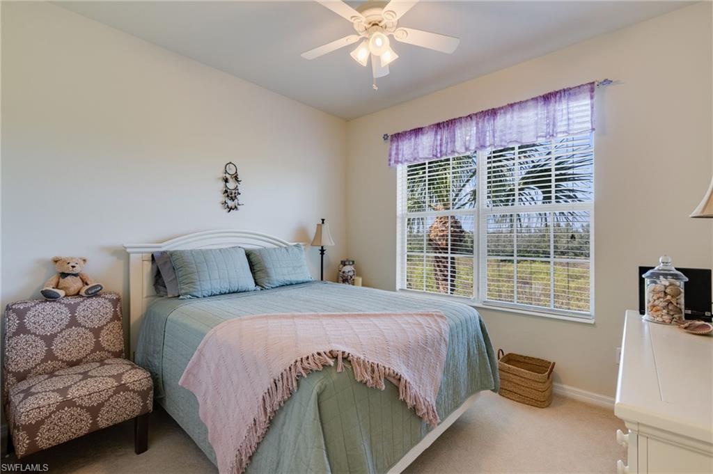 ROYAL POINTE - Residential