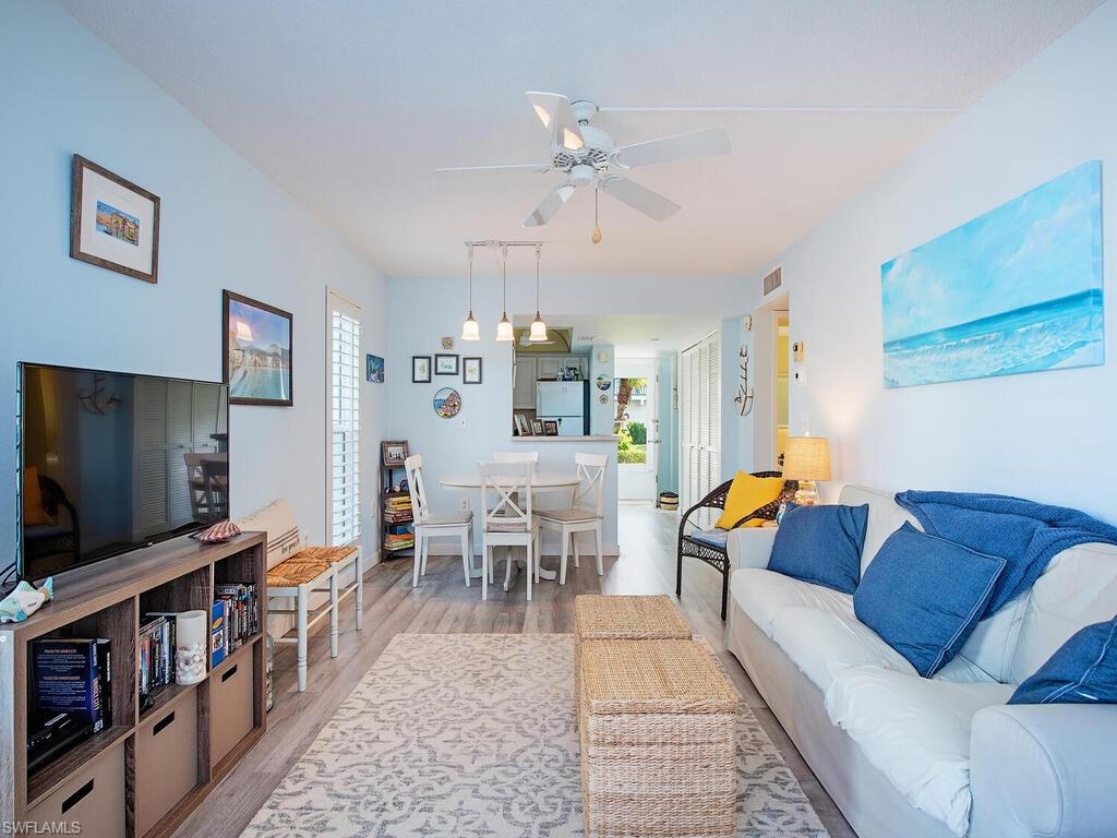 53 High Point CIR W 101