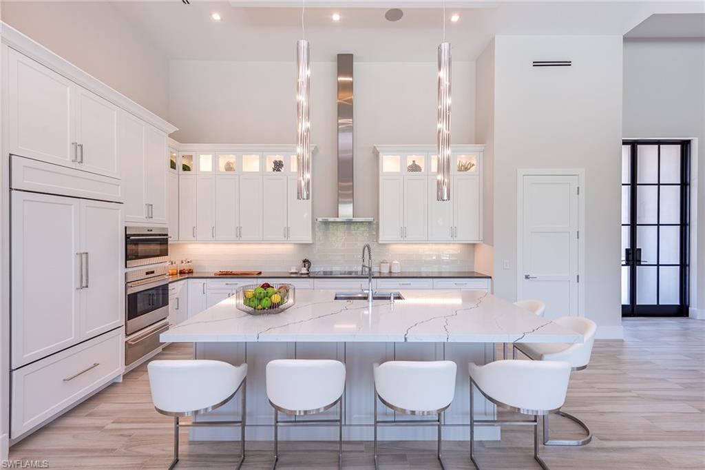 MOORINGS - Residential