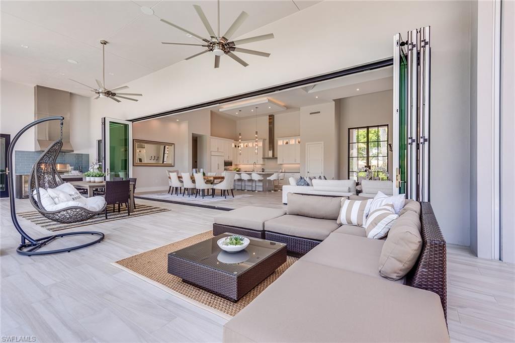 MOORINGS - Residential