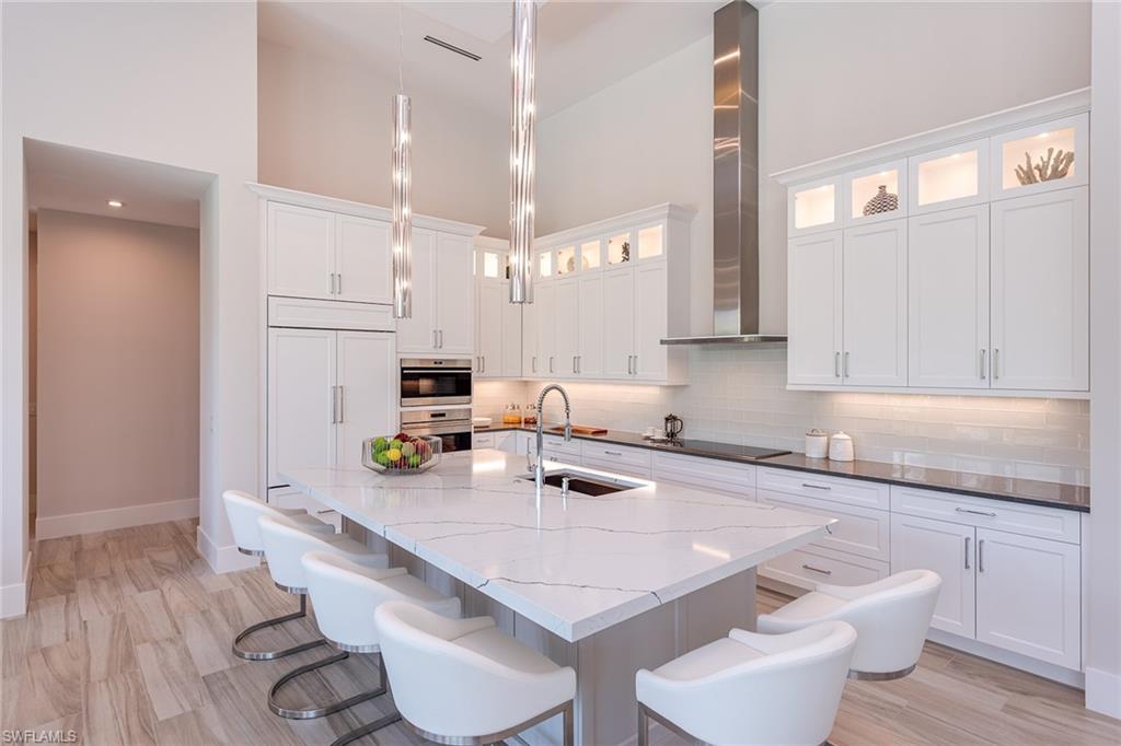 MOORINGS - Residential