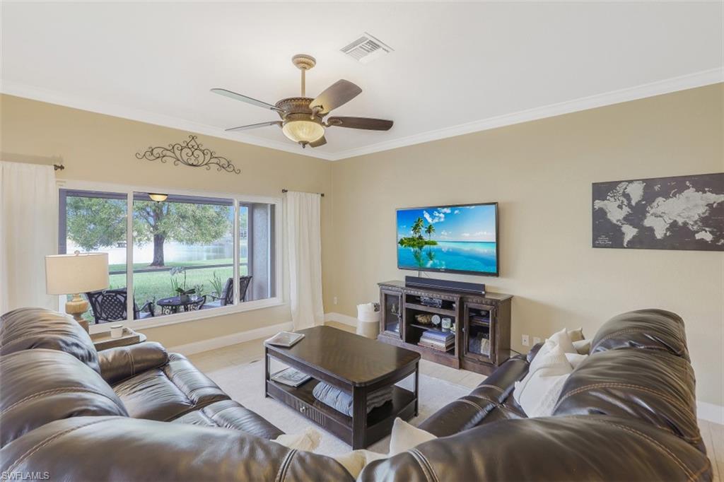 THE SHORES - Residential