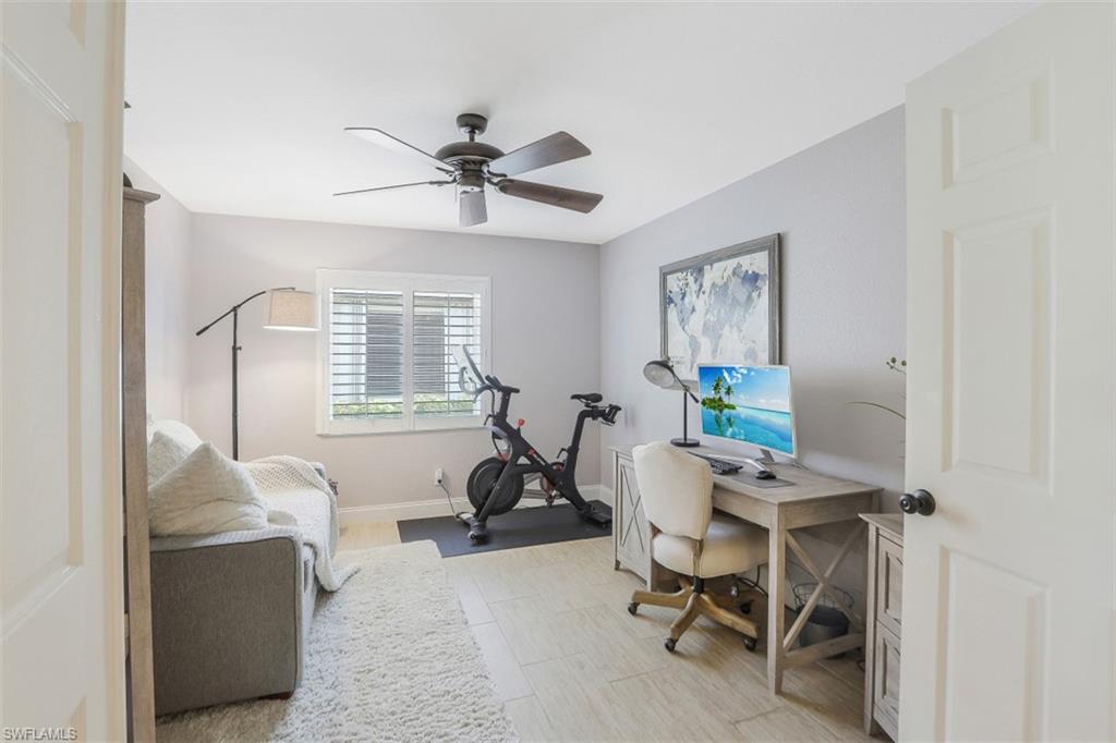 THE SHORES - Residential