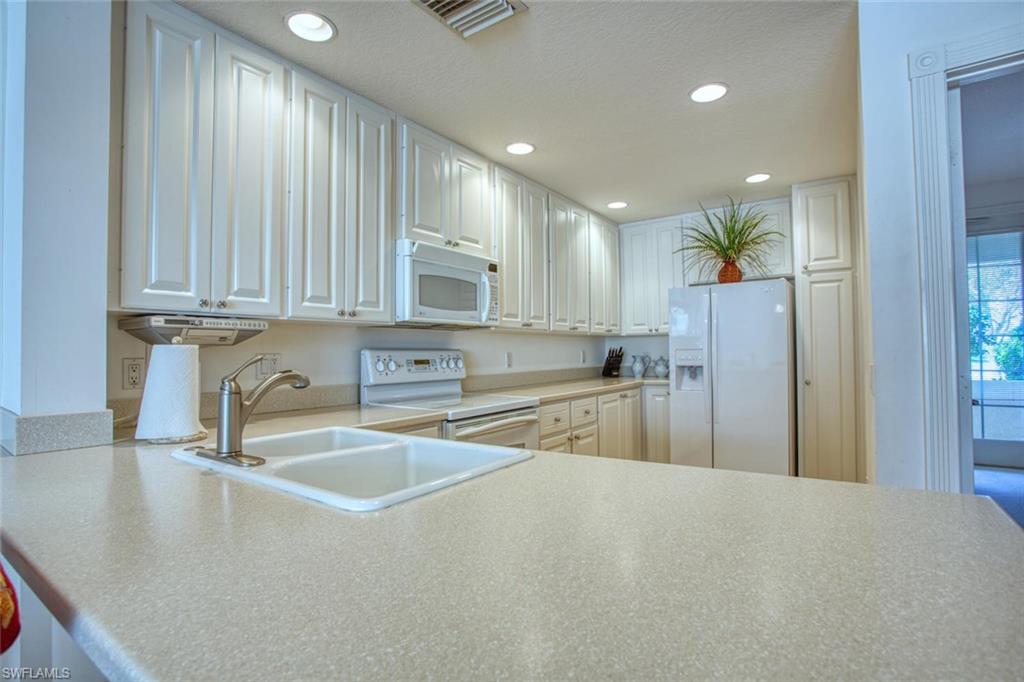 VERONA WALK - Residential