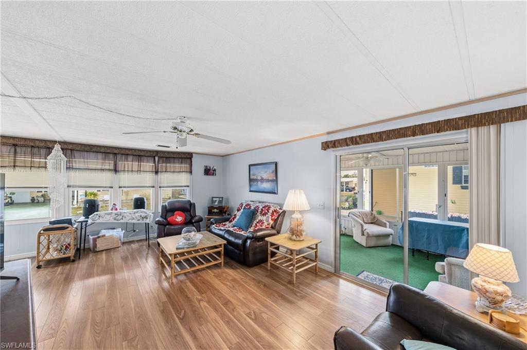 LAKE ARROWHEAD MOB VILLAGE - Residential