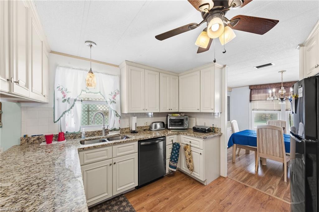 LAKE ARROWHEAD MOB VILLAGE - Residential