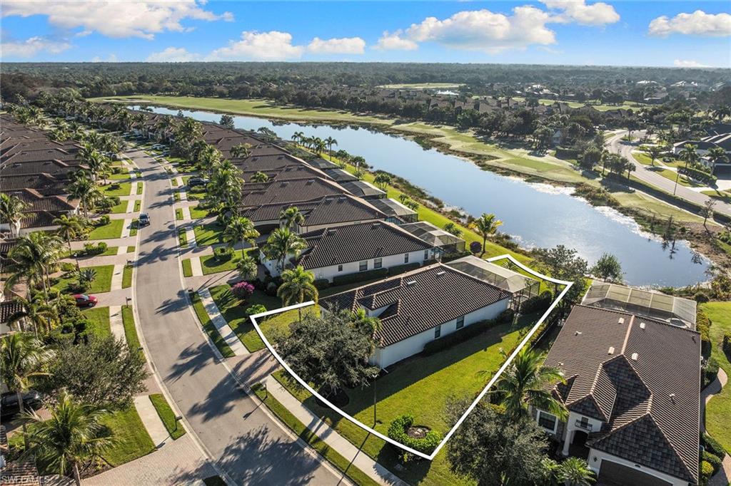 TWIN EAGLES - Residential