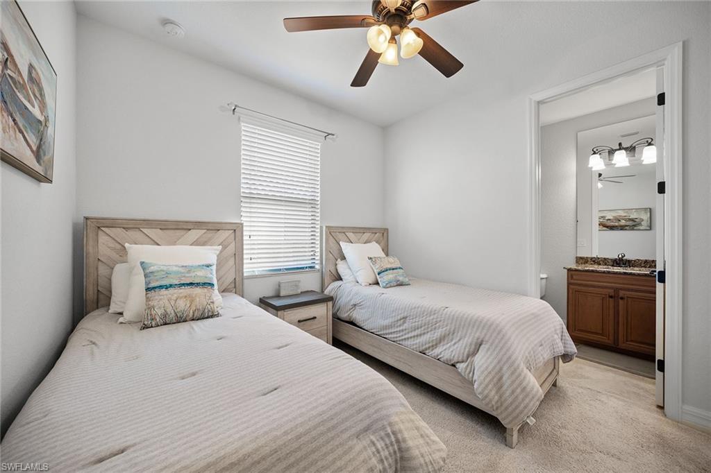 TWIN EAGLES - Residential