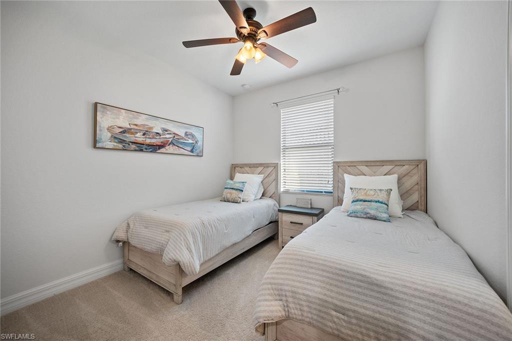 TWIN EAGLES - Residential