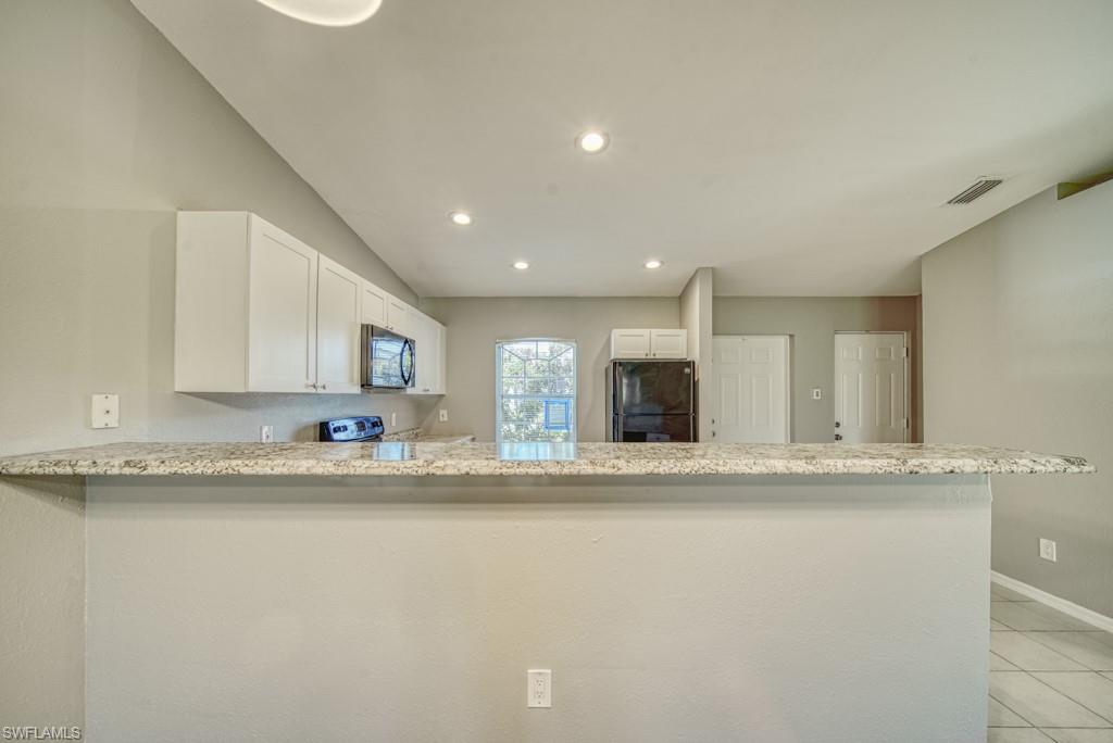 CAPE CORAL - Residential Lease