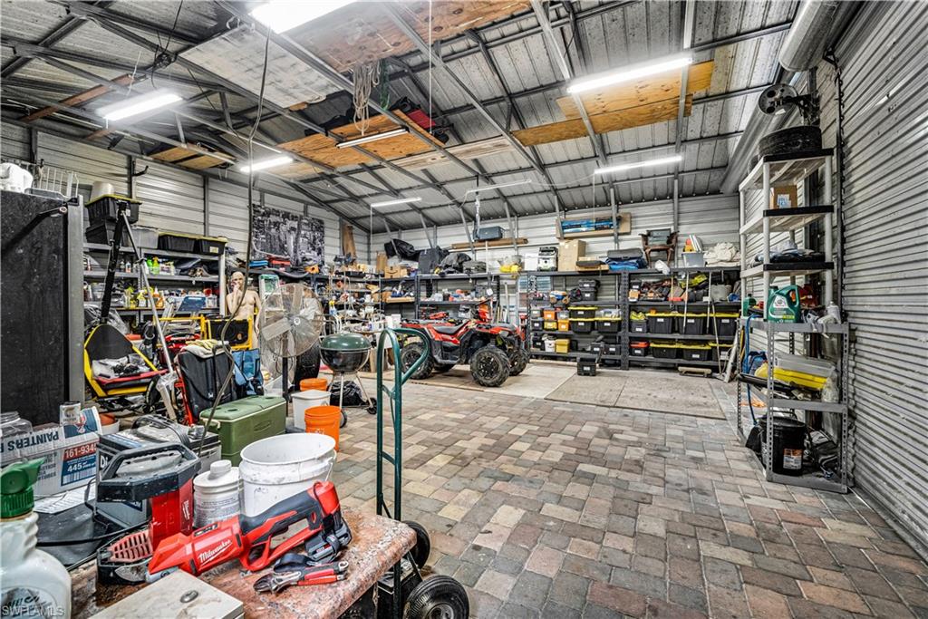 SAN CARLOS ESTATES - Residential