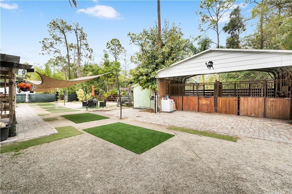 SAN CARLOS ESTATES - Residential