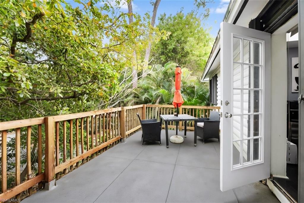 SAN CARLOS ESTATES - Residential