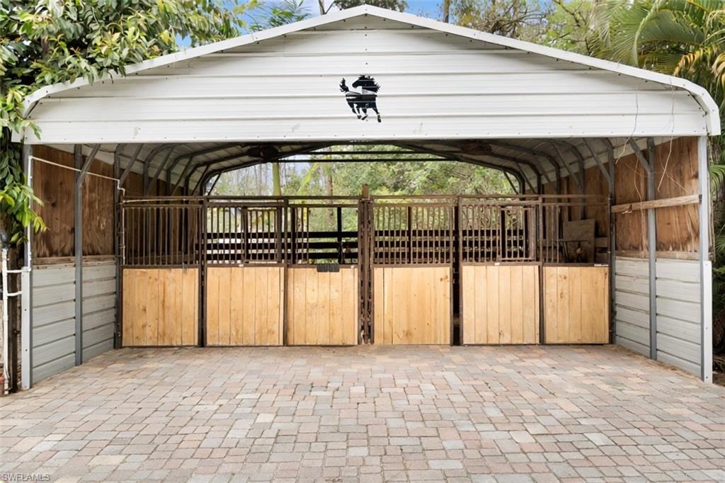 SAN CARLOS ESTATES - Residential