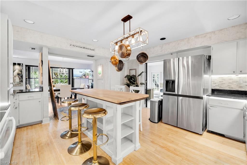 SAN CARLOS ESTATES - Residential