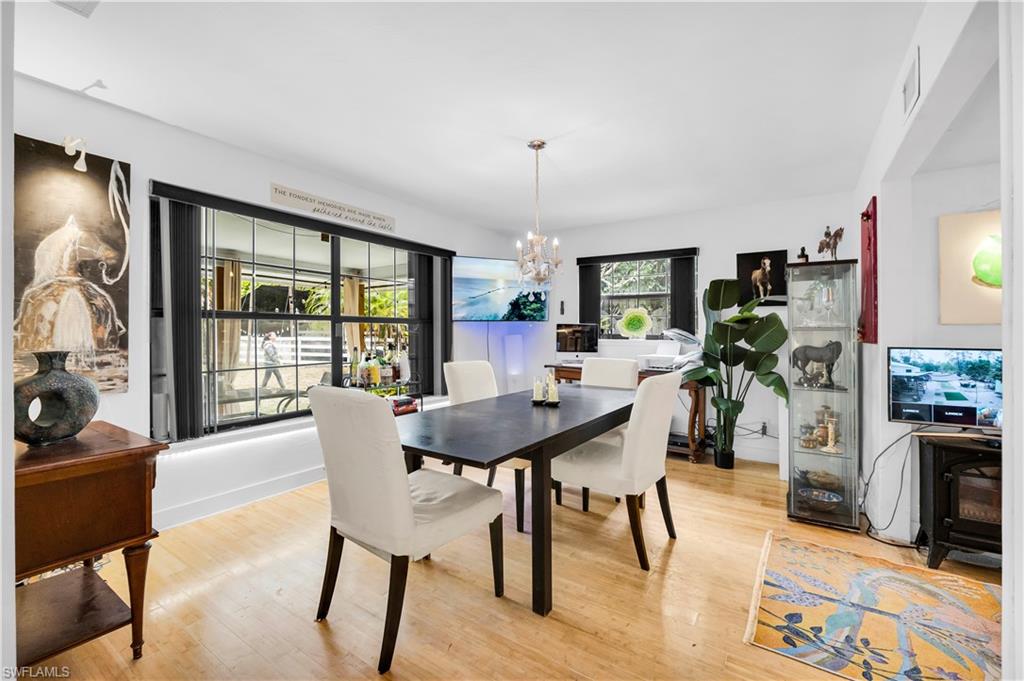 SAN CARLOS ESTATES - Residential