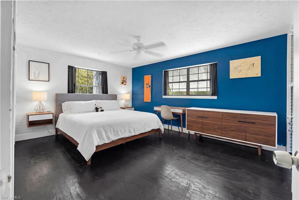 SAN CARLOS ESTATES - Residential