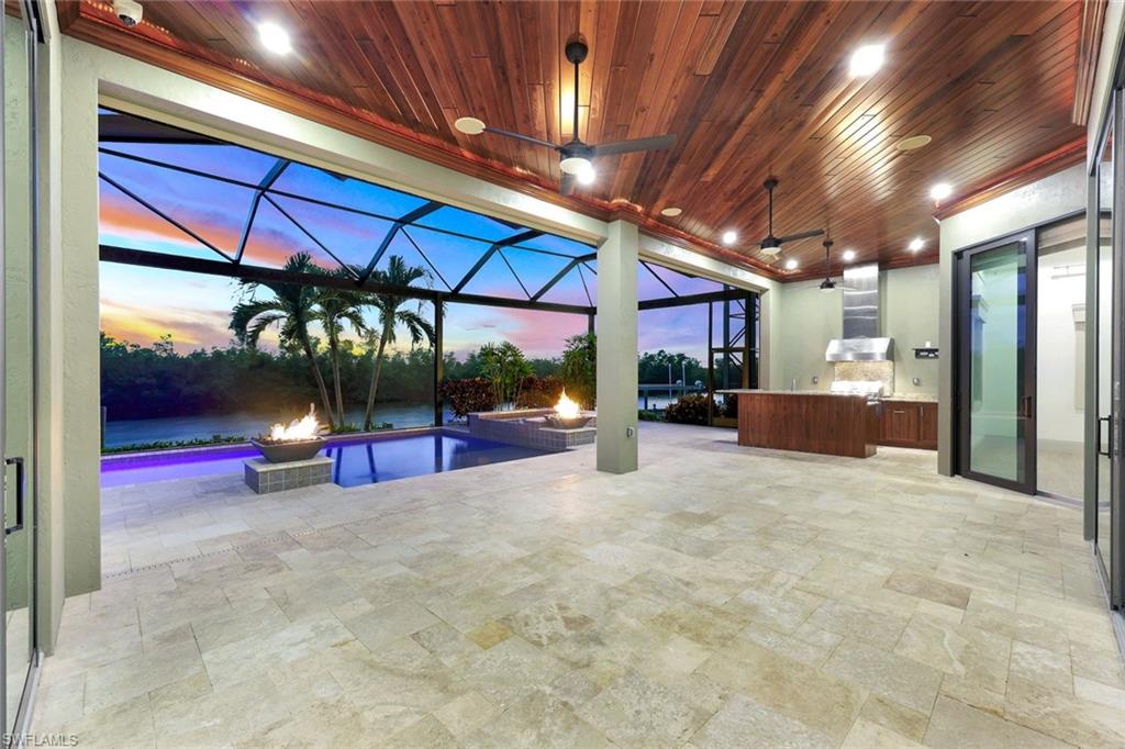 CAPE HARBOUR - Residential