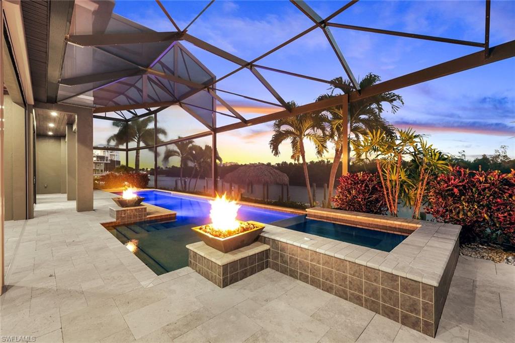 CAPE HARBOUR - Residential