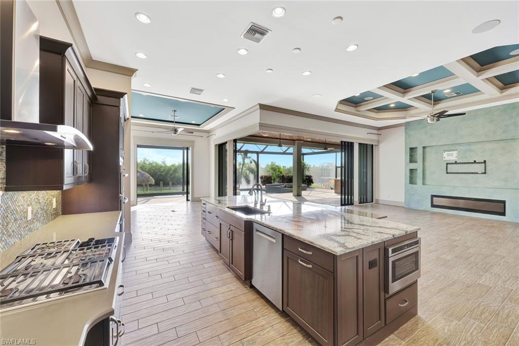 CAPE HARBOUR - Residential