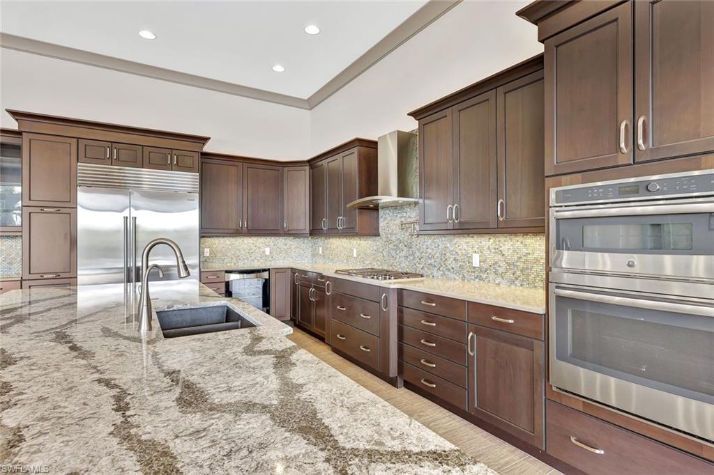 CAPE HARBOUR - Residential