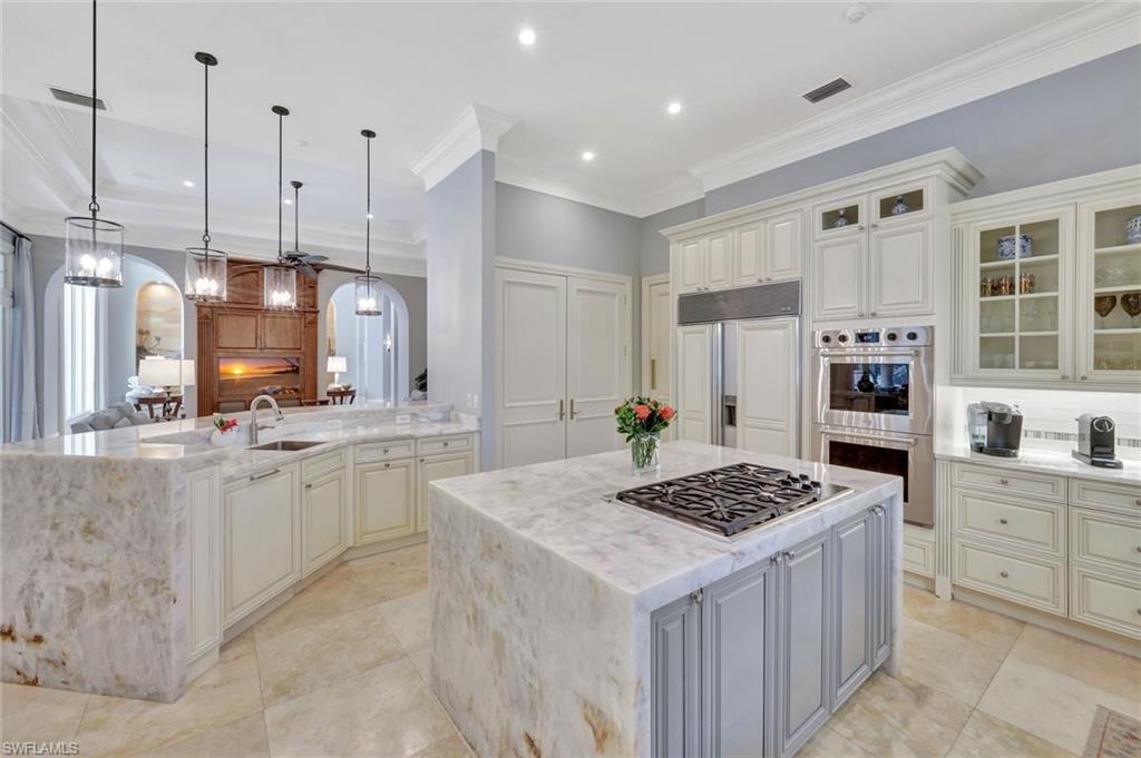 ESTATES AT GREY OAKS - Residential