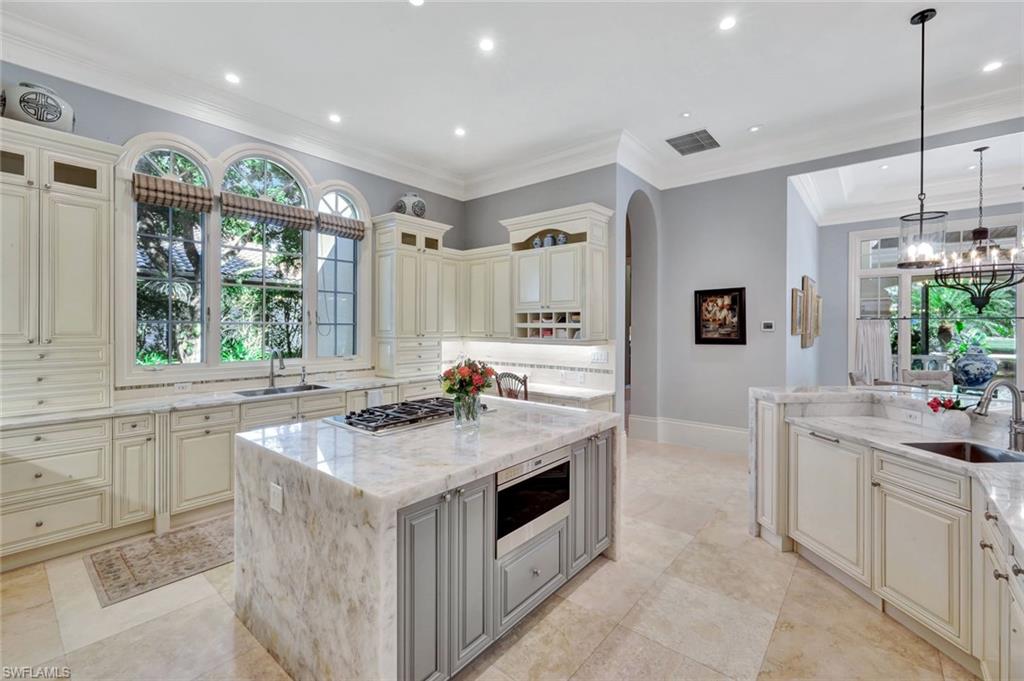 ESTATES AT GREY OAKS - Residential