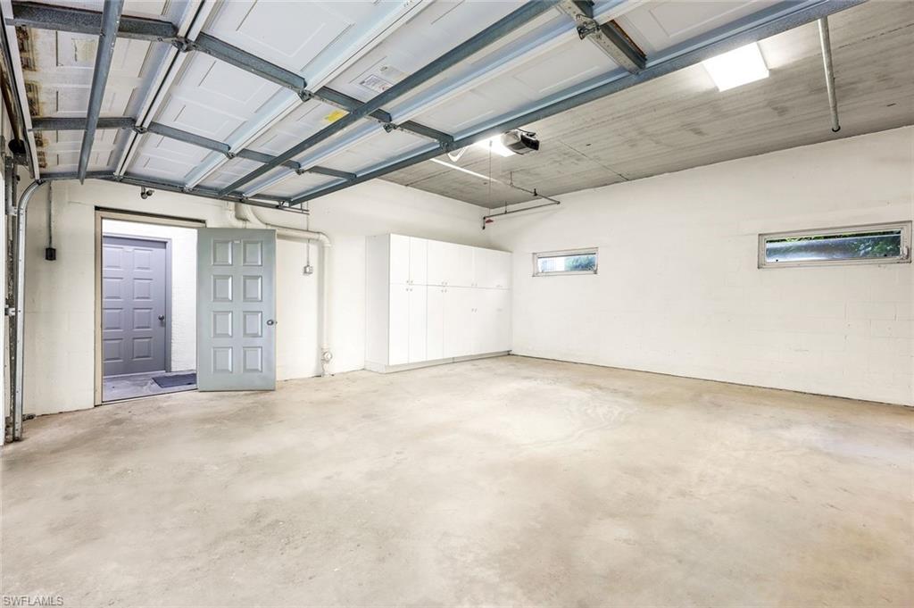 BREAKWATER - Residential