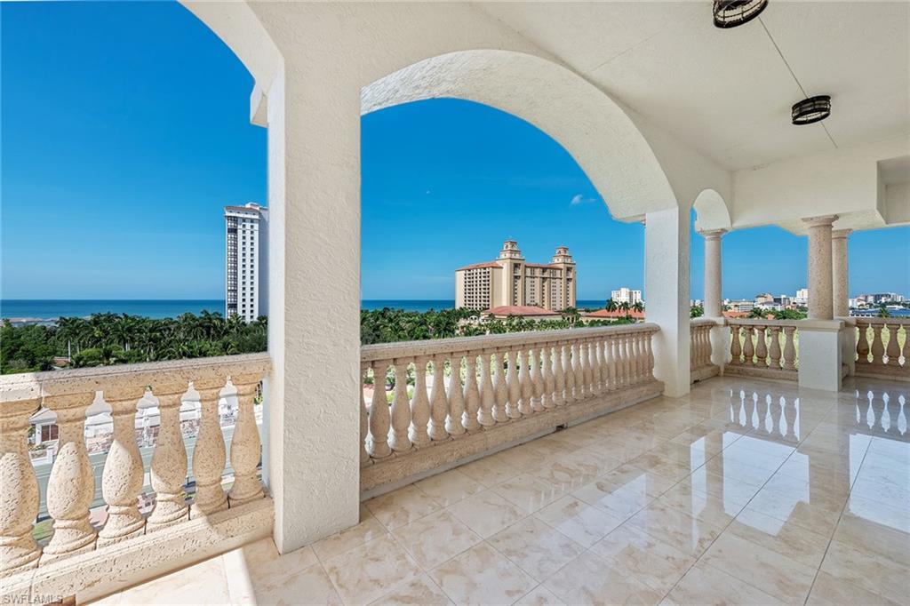 MANSION LA PALMA AT BAY COLONY - Residential