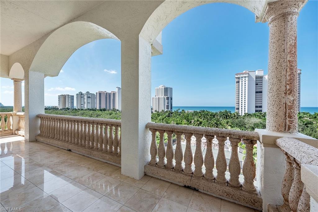 MANSION LA PALMA AT BAY COLONY - Residential