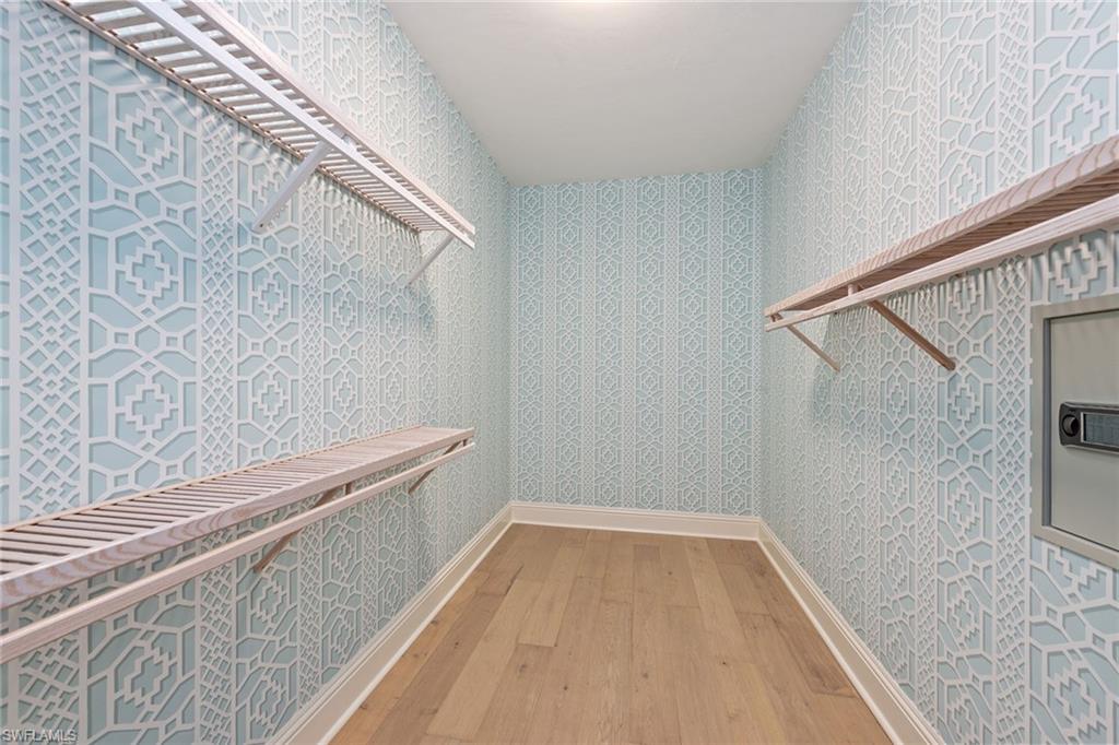 MANSION LA PALMA AT BAY COLONY - Residential