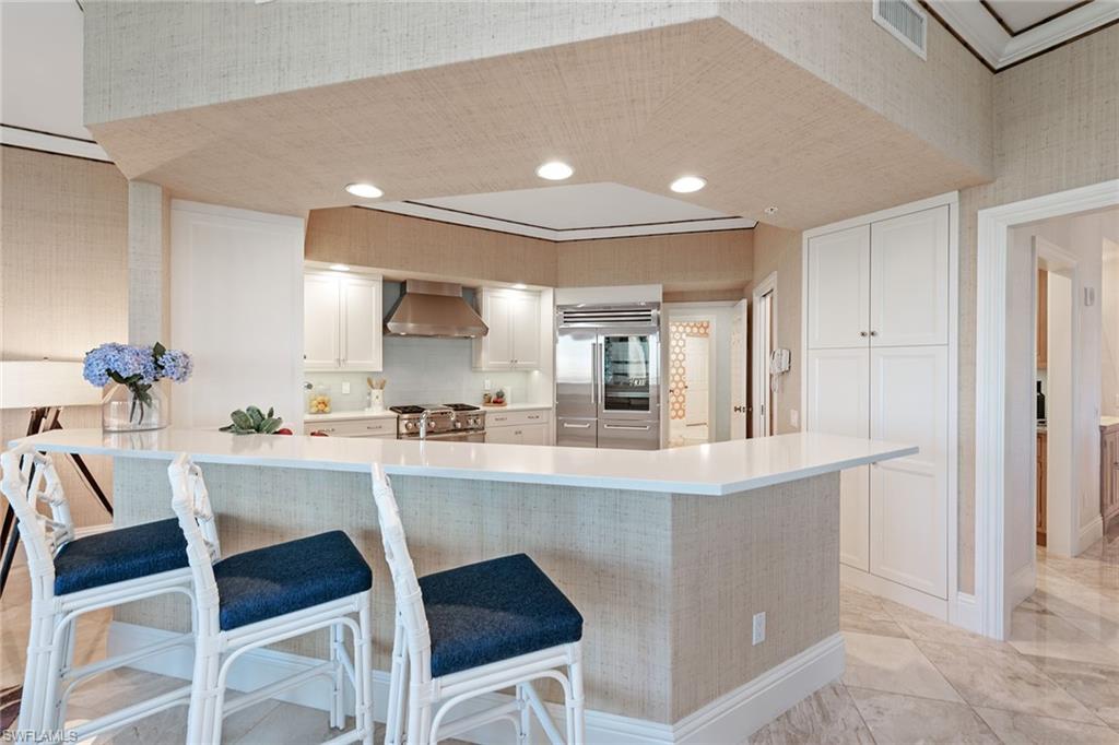 MANSION LA PALMA AT BAY COLONY - Residential