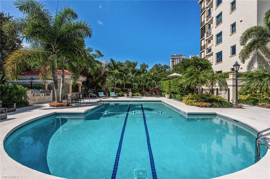 MANSION LA PALMA AT BAY COLONY - Residential