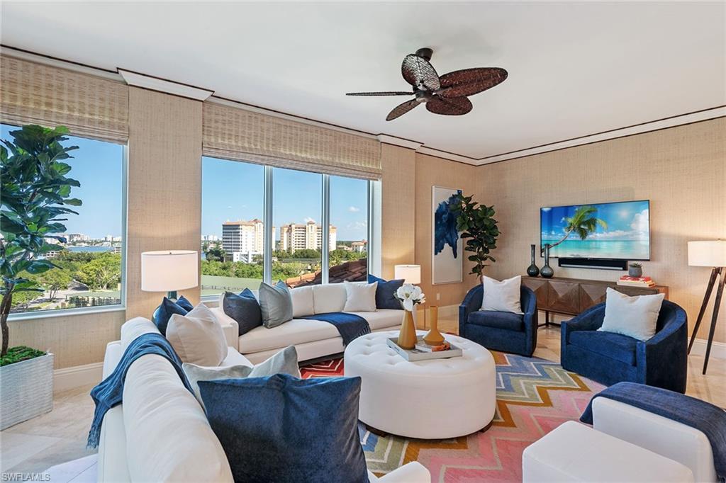 MANSION LA PALMA AT BAY COLONY - Residential