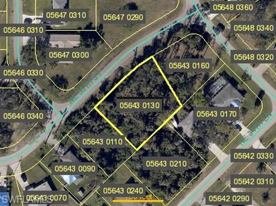 Must see triple lot  located in gator cir.