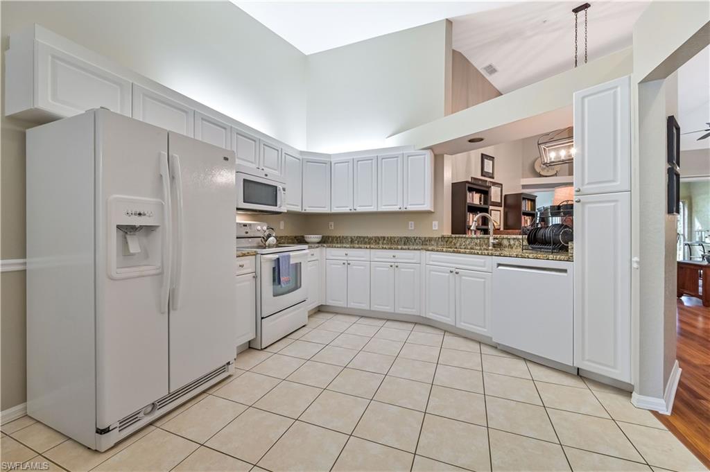 SUMMERWIND - Residential