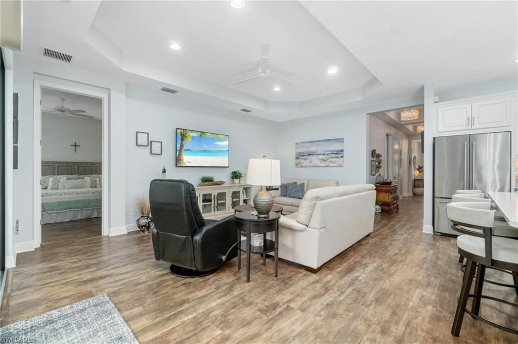 CYPRESS WALK - Residential