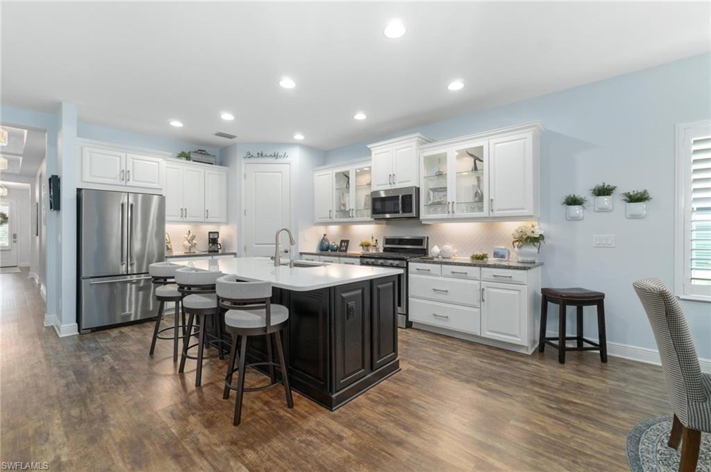 CYPRESS WALK - Residential