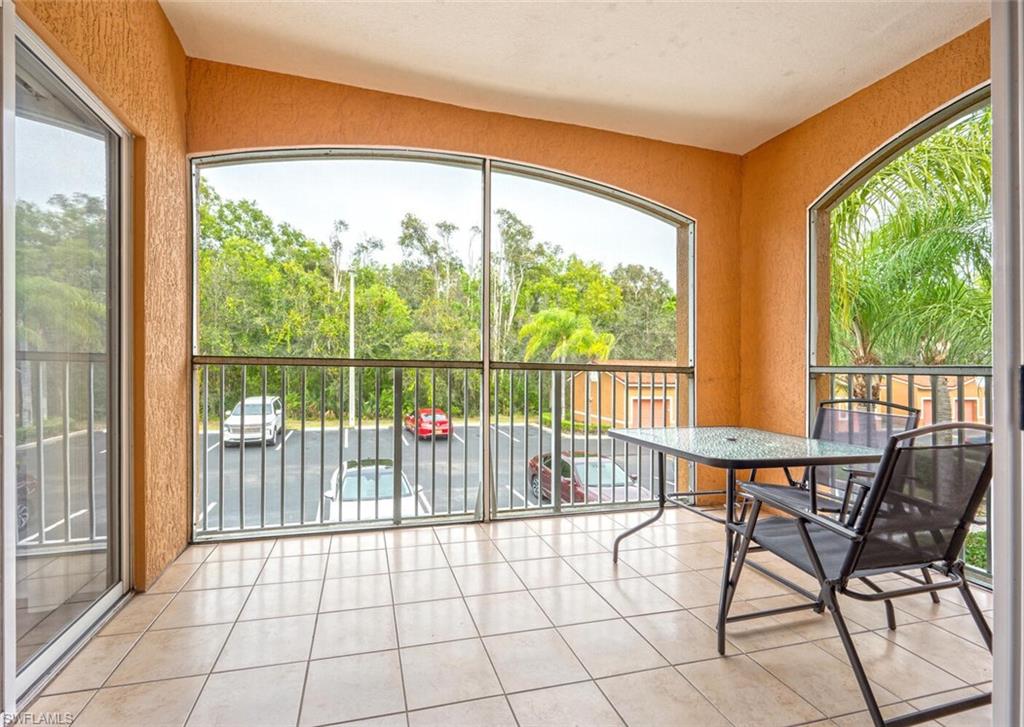 NAPOLI - Residential