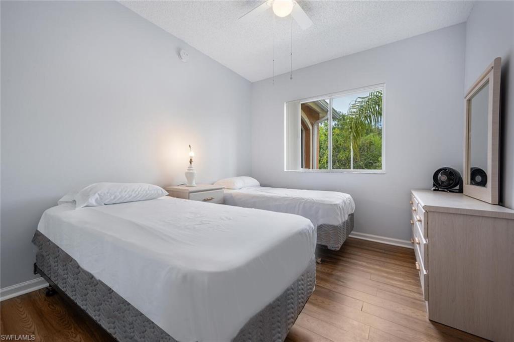 NAPOLI - Residential