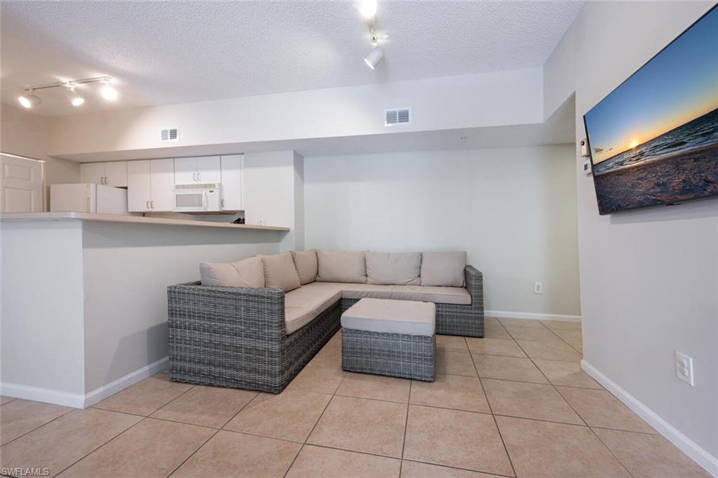 NAPOLI - Residential