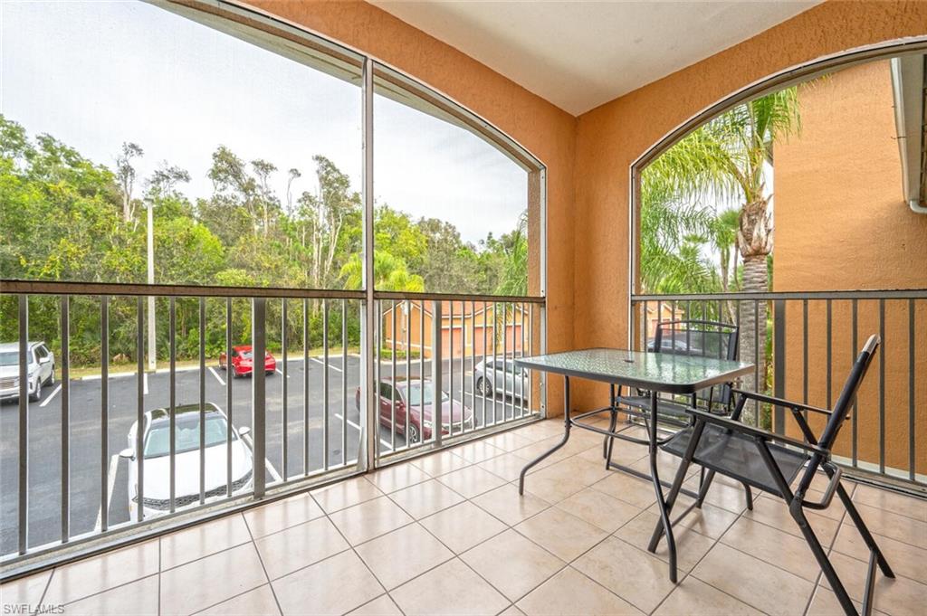 NAPOLI - Residential