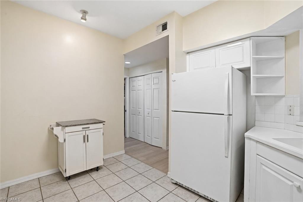 BERKSHIRE LAKES - Residential