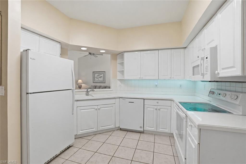 BERKSHIRE LAKES - Residential